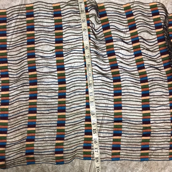 SCARF - Picture 3 of 4